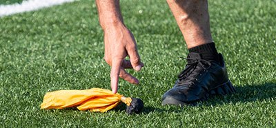 When will a referee call for an illegal screen penalty?